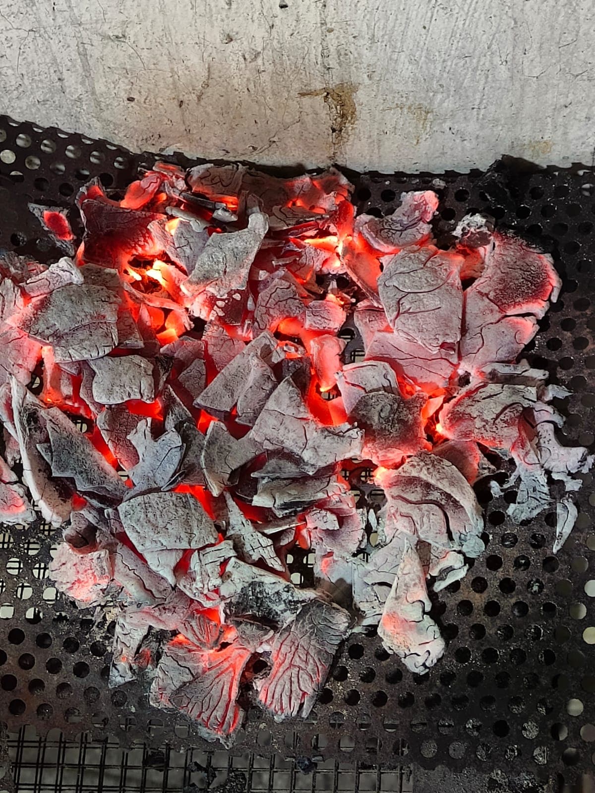 HAMMOUDA charcoal product photo 15